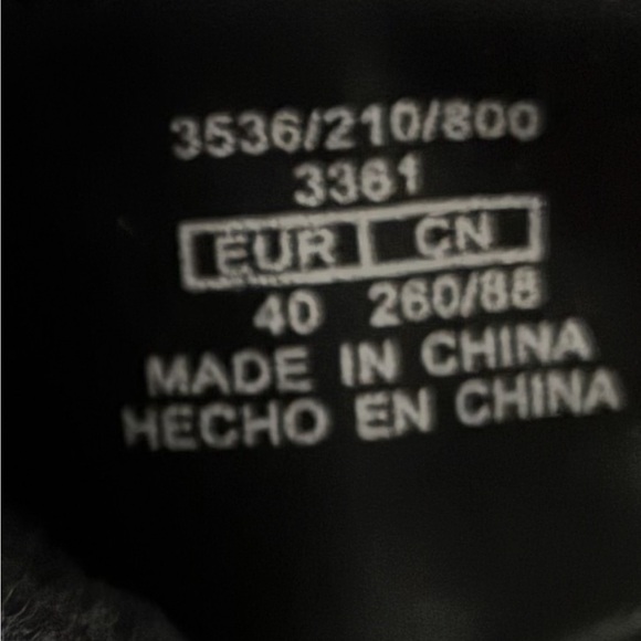 🆕Zara Black Faux Fur Lined Flat Cage Sandals 9/40🆕 - Picture 15 of 16